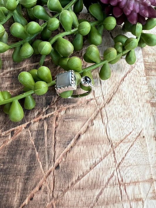 Gray Moonstone & Black Onyx Adjustable Twist Ring